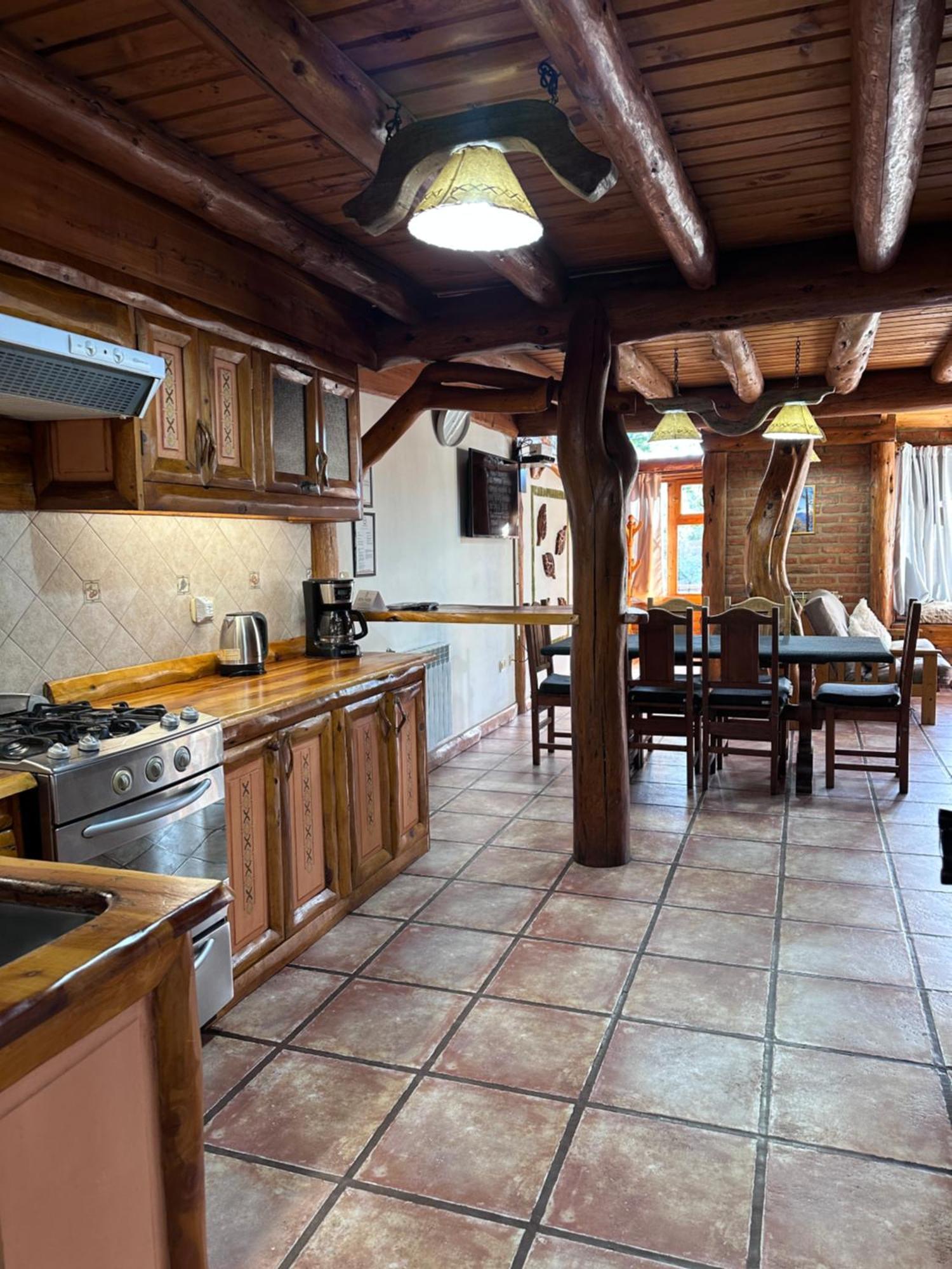 Nubes Lodge *