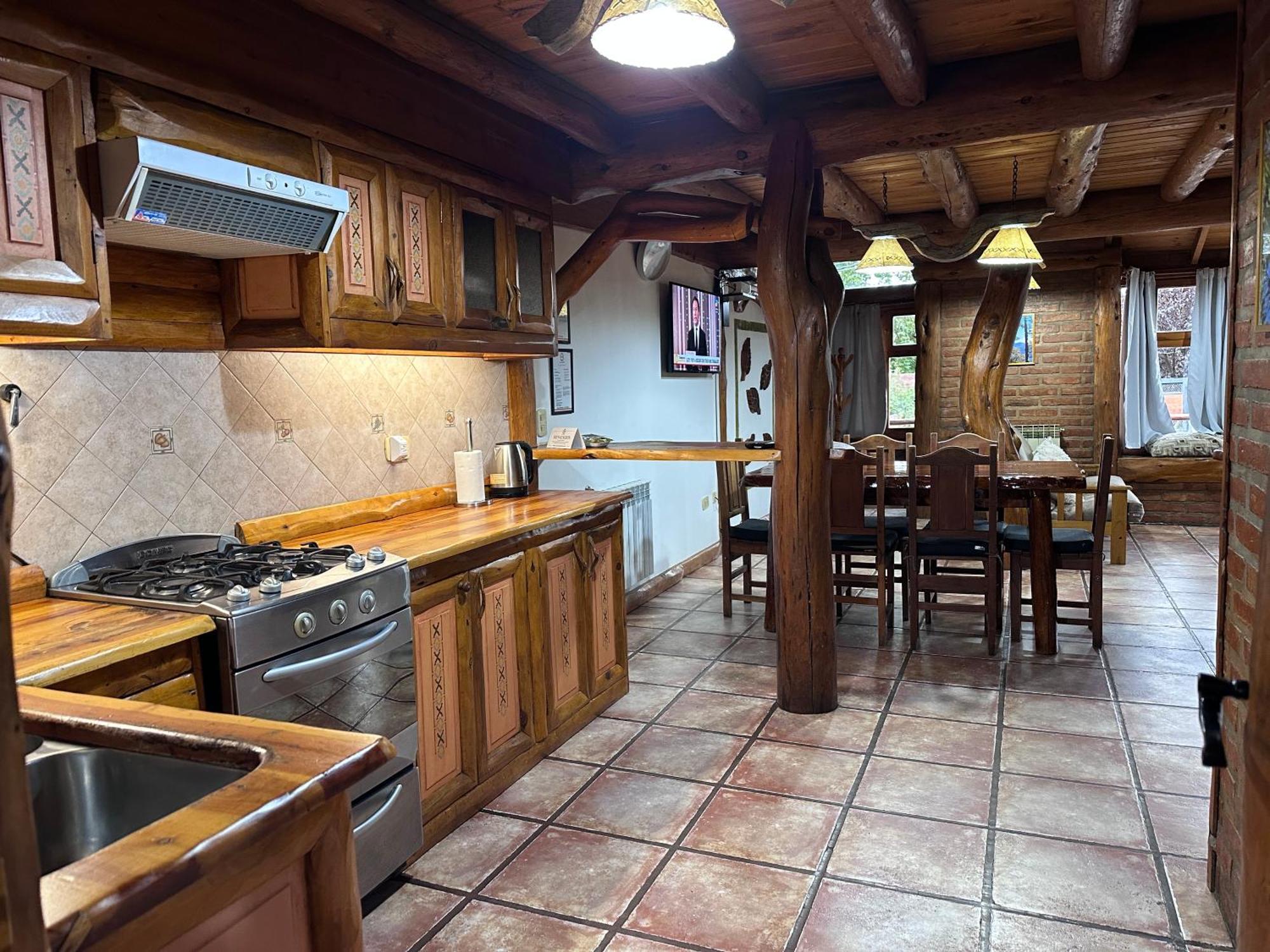 Nubes Lodge *